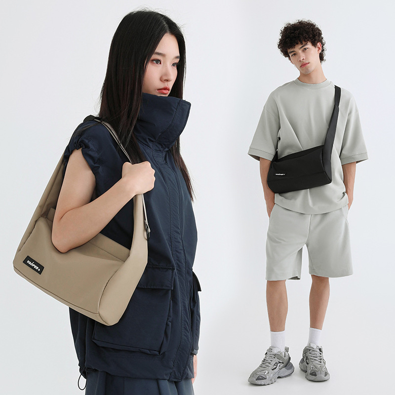 VAOPER Flower and Boy Feeding Brand Japanese Style Large-capacity Crossbody Bag Women's Niche Shoulder Bag Frame Men's Bag