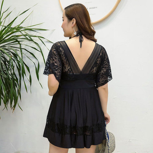 Large size conservative swimsuit for women covering their belly to make them look slimming 200 kilograms of fat mm hot spring plus fat plus large hot spring swimsuit wholesale