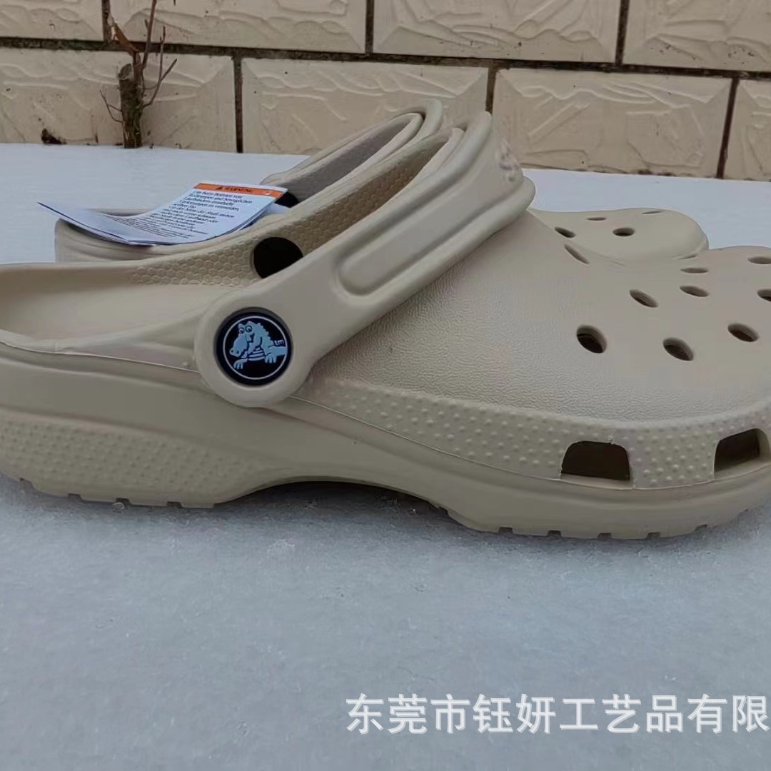 여름 클래식 스타 로우 힐 플랫 홀 샌들 슬리퍼 편안한 BAOTOU 비치 신발 남성 신발 여성 신발 커플