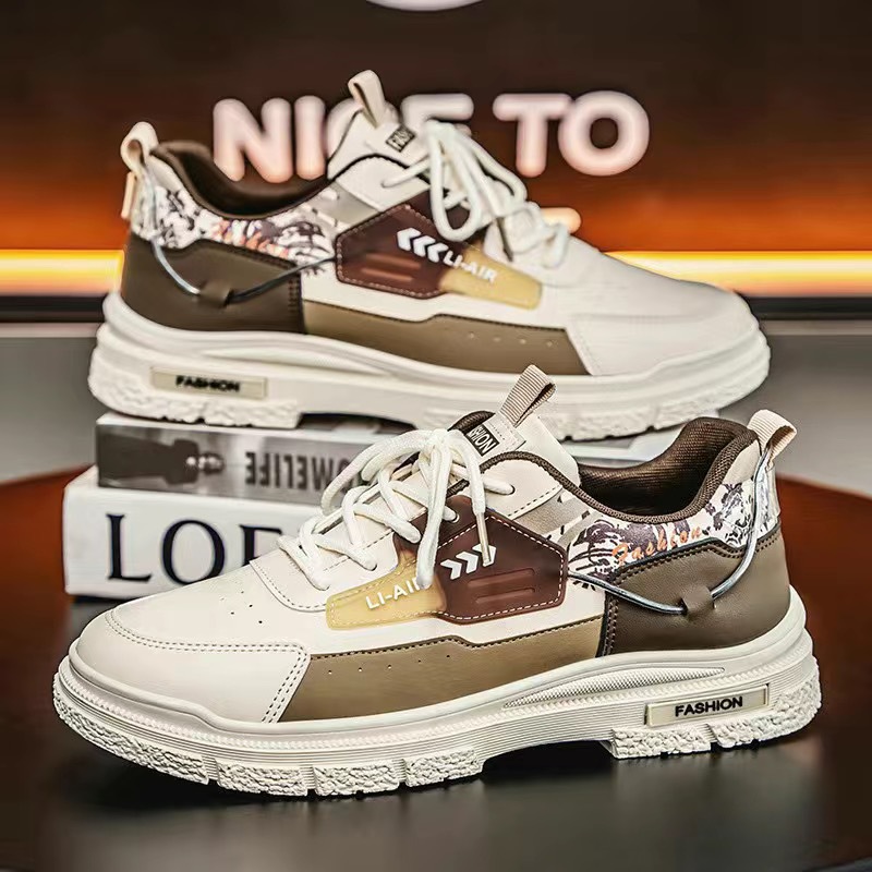 2025 primavera nuevos zapatos de hombre de altura baja zapatos deportivos casuales zapatos de skate para hombres jóvenes zapatos de moda coreana de estudiantes zapatos individuales