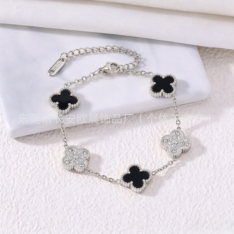 Cross-Border Popular Titanium Steel 13mm Four-Leaf Clover Bracelet Double-Sided Diamond Inlaid Intracranial Vacuum 18K Non-Fading Korean Version Trendy
