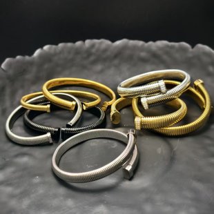 ������C��荏����֭h�¿��Ŷ������C�߼���Ů����僽��Ʒ