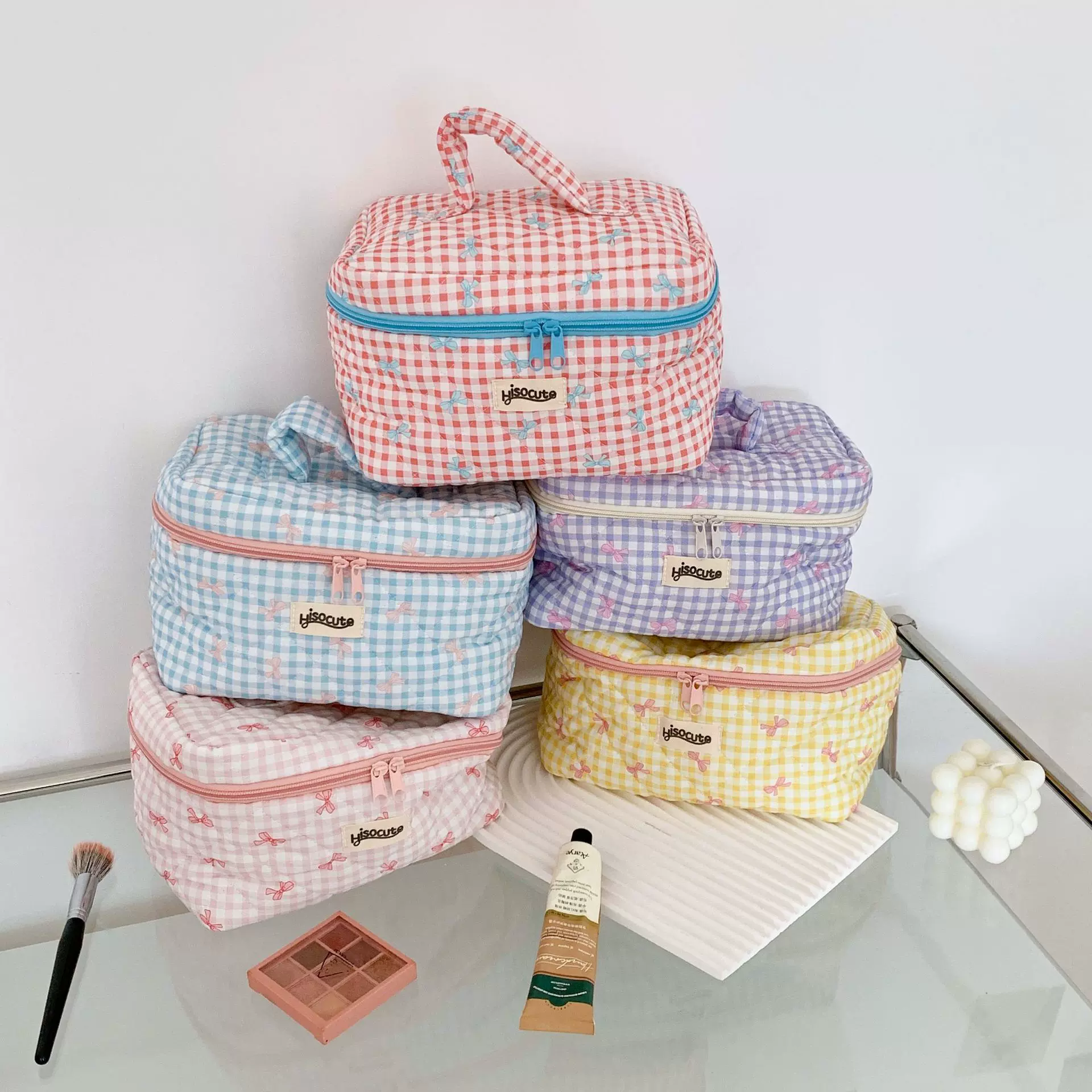 ins韩版少女手提化妆包奶油风格子卡通洗漱包学生可爱高颜值笔袋