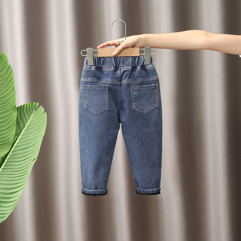Pantalones vaqueros con forro polar para niños, otoño e invierno 2026, ropa infantil, pantalones holgados con forro polar, pantalones modernos para niños pequeños, ropa de invierno a la moda