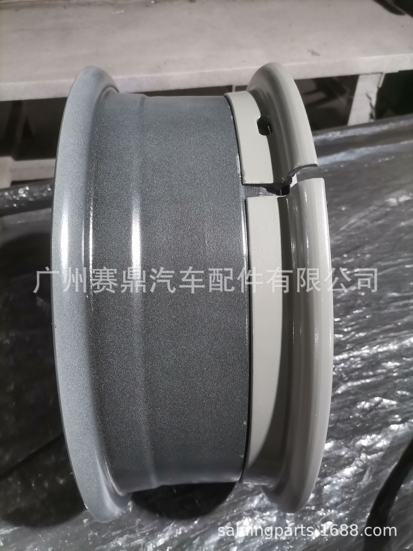 42610-60320 Is Suitable for Toyota Land Cruiser Hzj79 Wheel Hub 16-5.5J 16inch Car Wheel Hub
