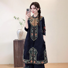 新中式提花缎面刺绣马甲女民族风复古2025新款立领盘扣中长款外套