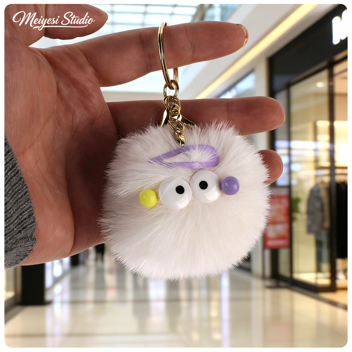 Beige Blanco - Bolas de Carbón - Keychain