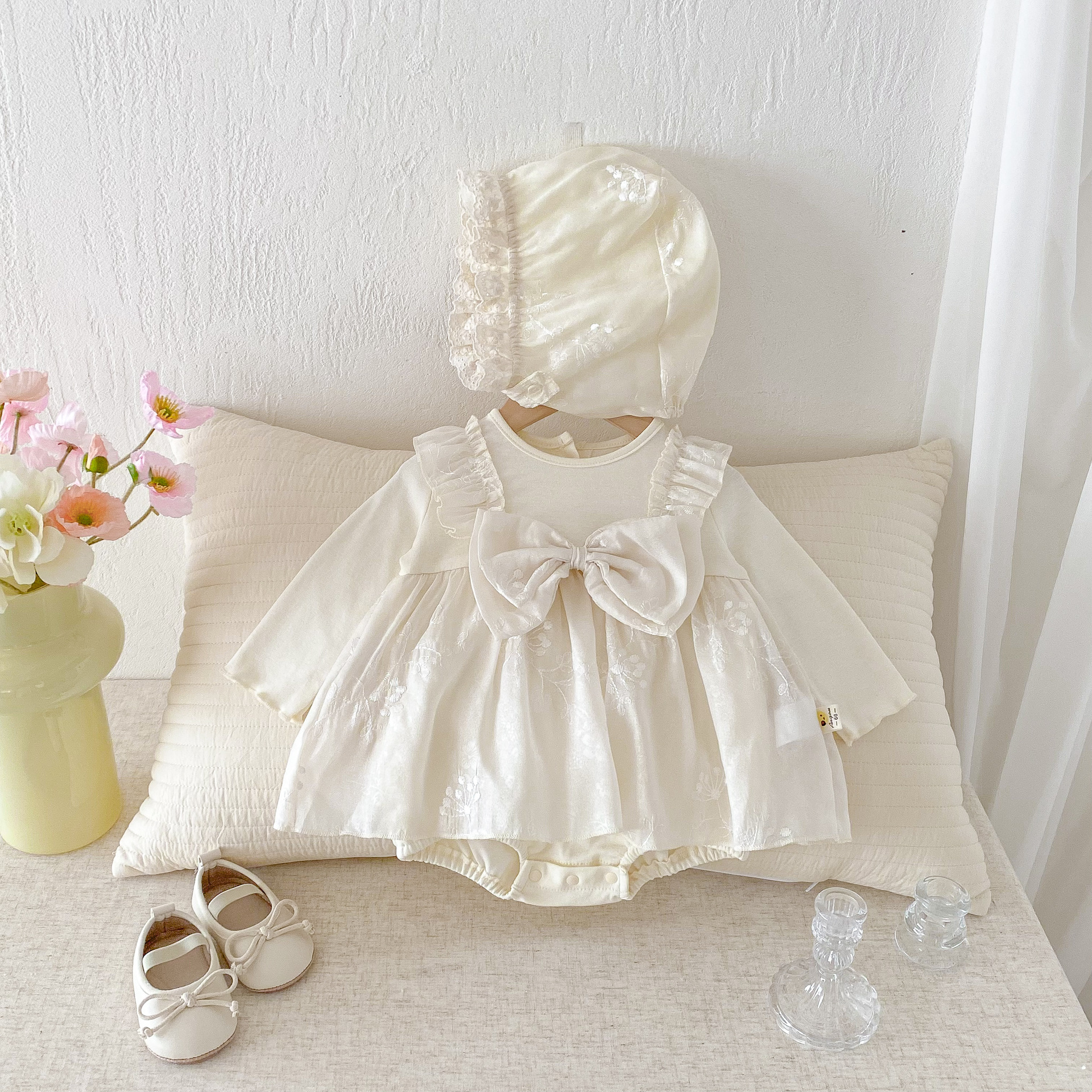 Baby Autum New Product Princess Style Baby Robe Newborn Baby 100 Days Full Moon Sweet Bow Dress Jumpsuit