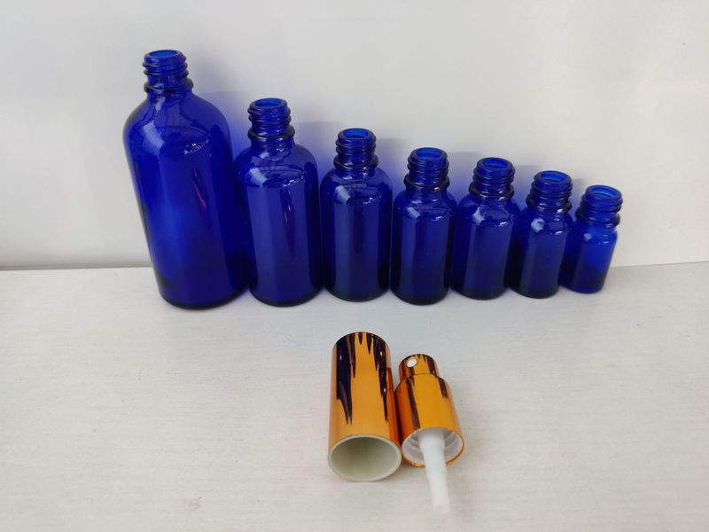 ブルーガラスサンプルスプレーボトル旅行ポータブルシルクスクリーンロゴ香水ボトル保湿香水ボトル卸売|undefined