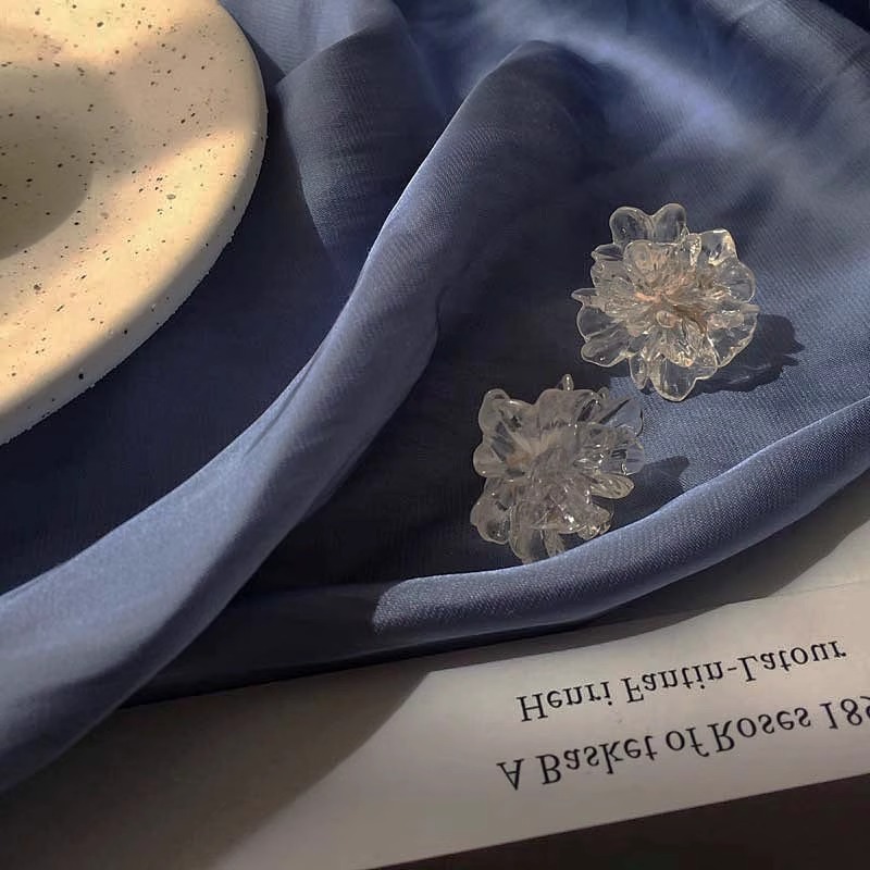 S925 シルバー針フレンチレトロシンプルニッチイヤリング透明椿の花イヤリングイン多用途スーパー妖精イヤリング|undefined