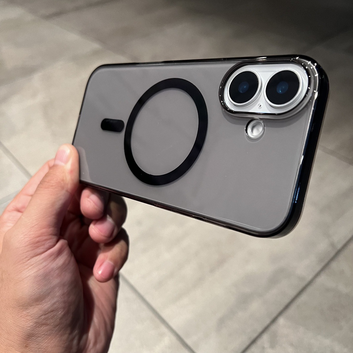 Carga inalámbrica magnética de sensor ultrafino y avanzado para iPhone 16 funda para teléfono móvil Apple 16promax funda protectora