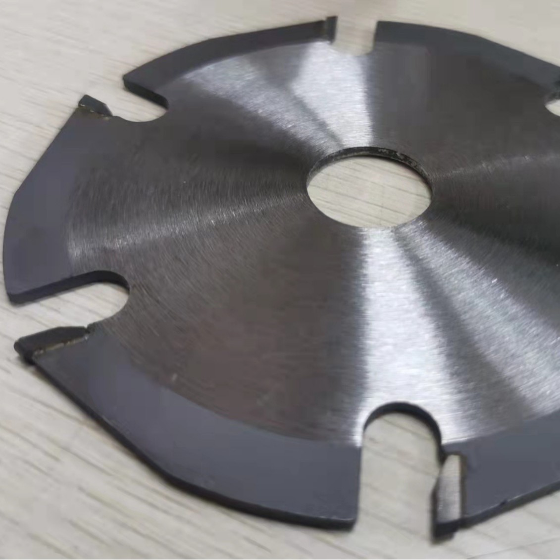 125木用开槽片切割顺滑无毛刺精准开槽超省心木工效率直接起飞