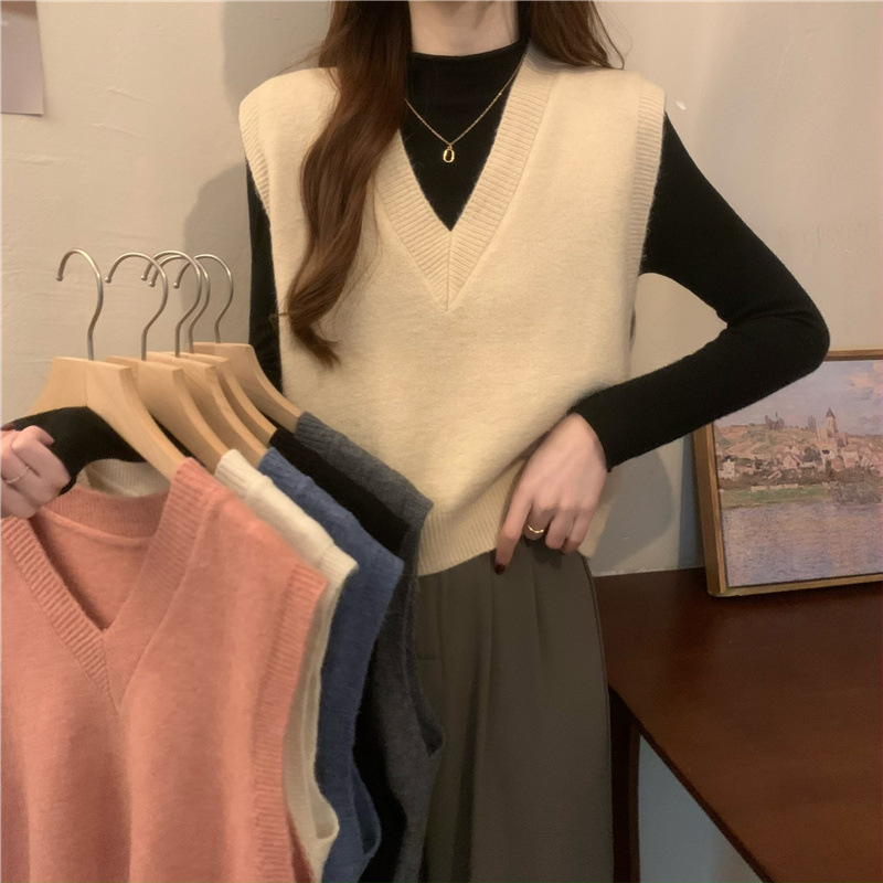 Collar knitted vest for women in autumn and winter retro college style loose layered exterior sleeveless vest solid color sweater vest