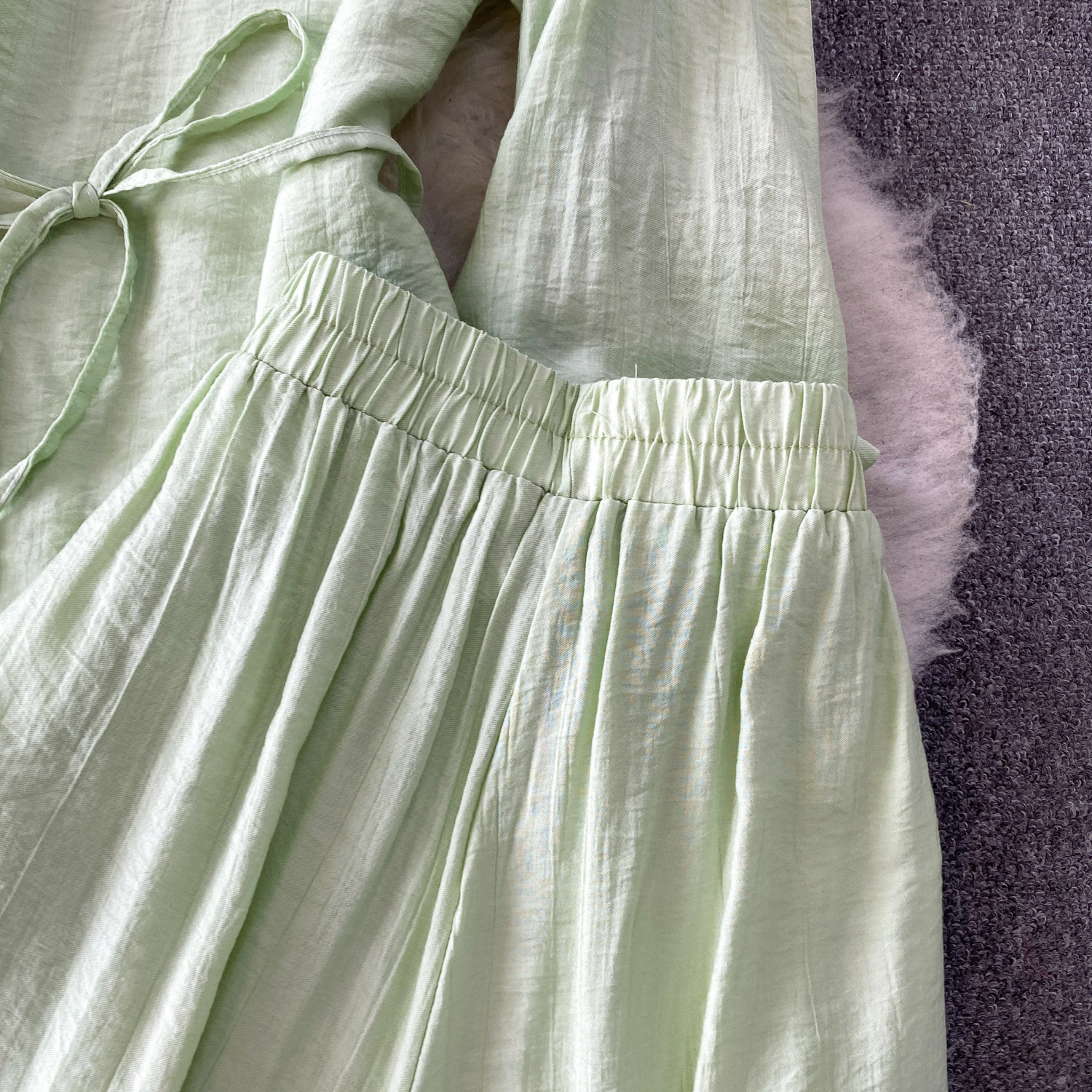 Mambo Mint Green Women's Clothing Set Refreshing Skin Friendly Breathable Loose Fitting Long Sleeved Shirt Jacket with High Waisted Wide Leg Pants_ecoleips.com