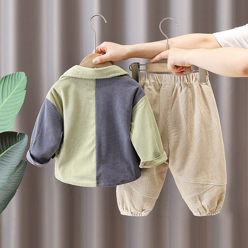 6161 traje de otoño para niños 2025 nuevo estilo fresco y guapo camisa coreana para niños chaqueta traje de primavera y otoño para bebés de tres piezas