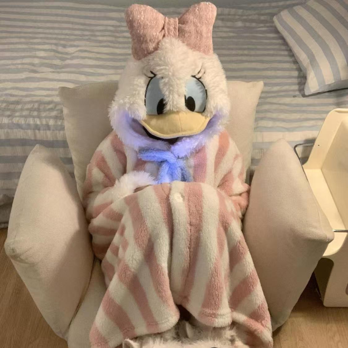 Donald Duck Nightgown Women's Autumn and Winter Coral Velvet Fleece-Lined Thickeneded Warm Hooded Long Pajamas Home Wear Set