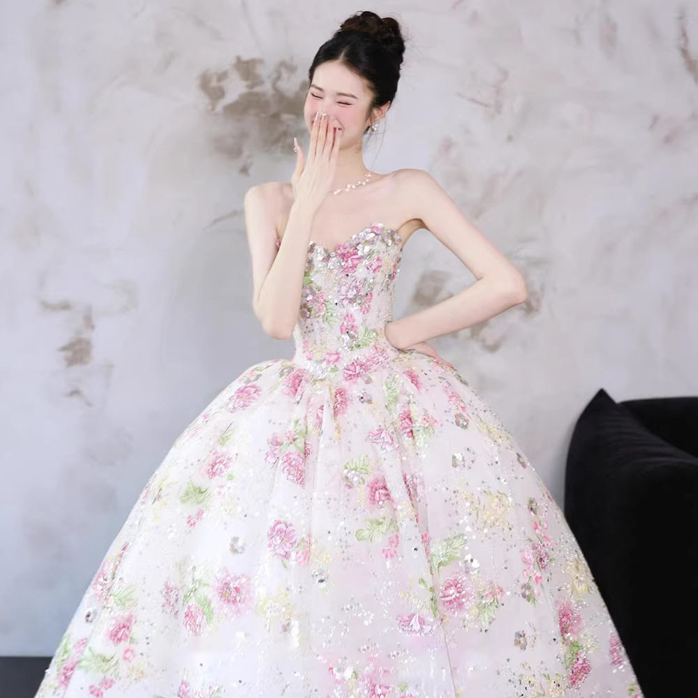 Đầm maxi nữ thêu hoa nổi phong cách Pháp tay không — Trắng sữa