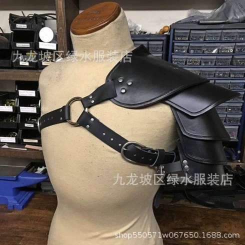 Внешняя торговля средневековый Самурай из искусственной кожи на одно плечо пояс наплечник драматическая интерпретация COS реквизит для фотографий оптом