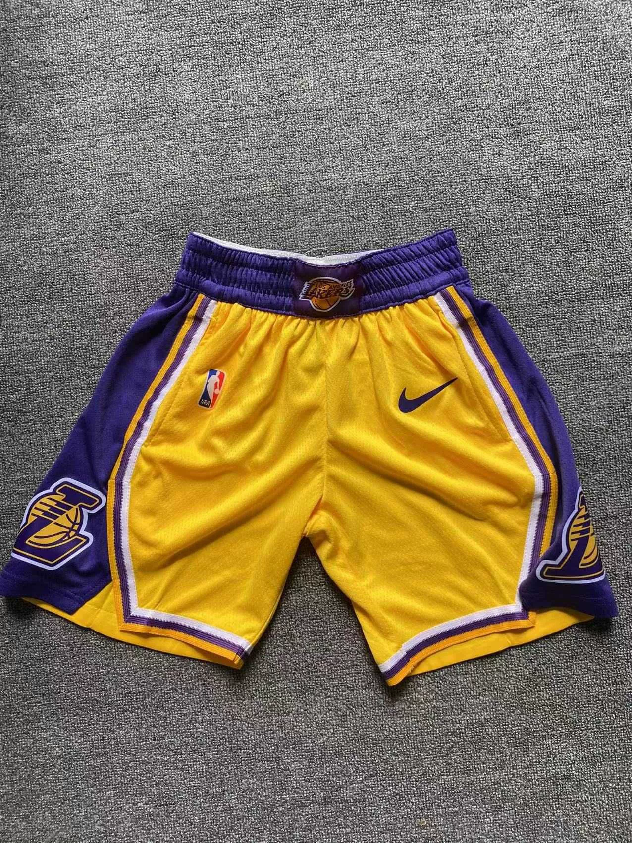 Детская и молодежная одежда. Футболка НБА Lakers Snake Pattern № 77 Дончич № 8 24 Коби № 6 23 Джеймс
