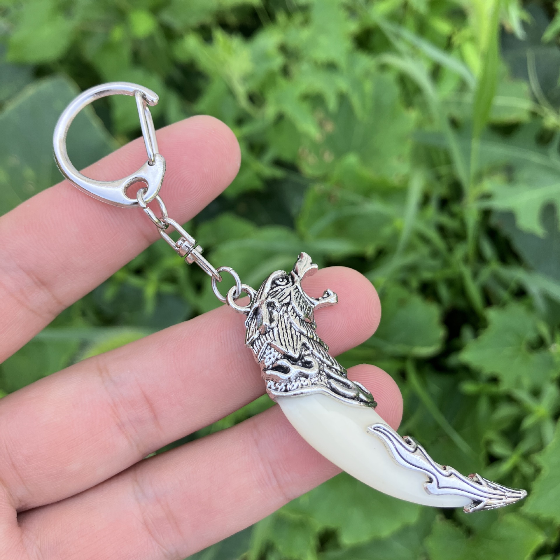 Daily, Street Occasion Hip-Hop Wolf Tooth Metal Men's Bag Pendant Keychain