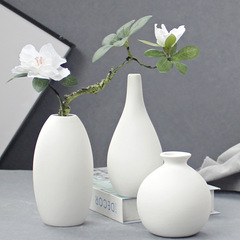 Nordic-inspired ceramic vase, white simple bottle, frosted small flower vase, minimalist home living room floral arrangement vase, artistic decorative piece