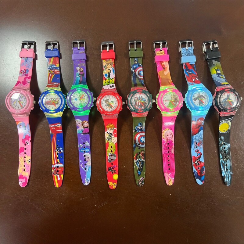 Tiga Cartoon Watch for Boys and Girls, Flashing Version, Galaxy Warrior, Tiktok Same Style, Birthday Gift, 2026 New Model Tiga Cartoon Watch for Boys and Girls, Flashing Version, Galaxy Warrior, Tiktok Same Style, Birthday Gift, 2026 New Model