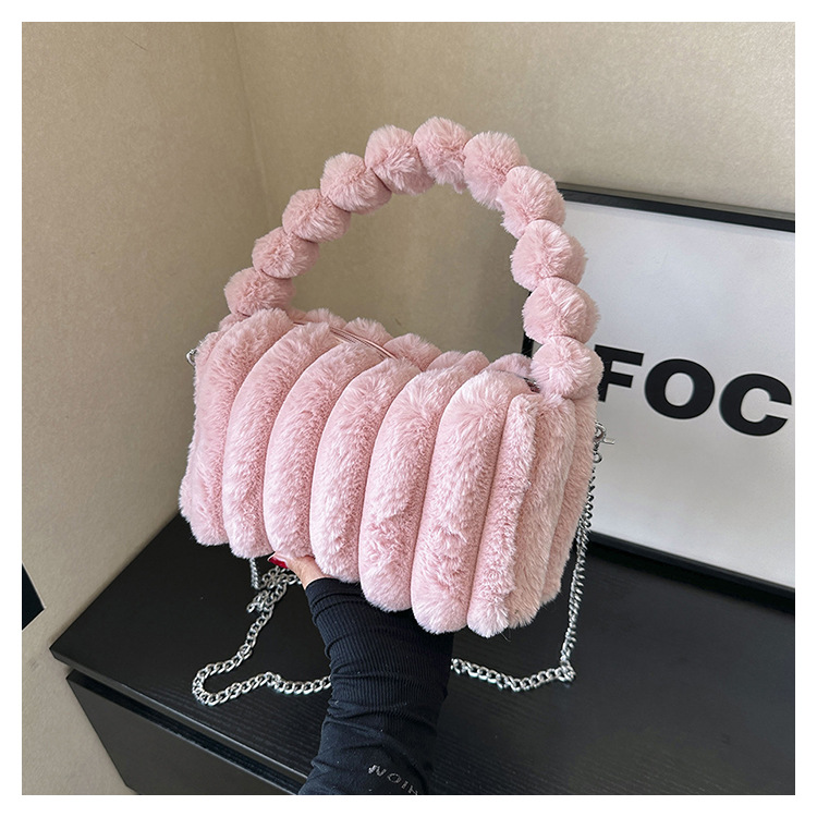 Plüschtasche für Frauen 2023 Herbst und Winter neue Mode einfache Damenhandtasche koreanischen Stil Temperament Damen pelzige Umhängetasche_voghion.com