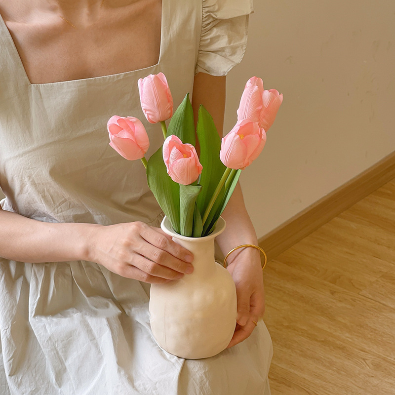 Ins Tulip flor artificial decoración de la sala de estar flor artificial Flor de plástico mesa de comedor decoración del hogar suministros florales