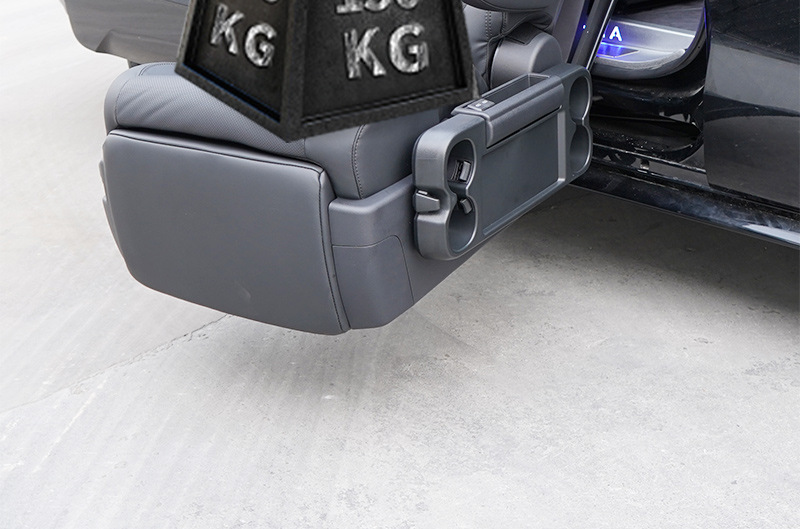Suitable for the Middle Door of the Senna, the Upper and Lower Seats Are Original Car Comfort Seats, Making It Easy and Convenient for Family Travel