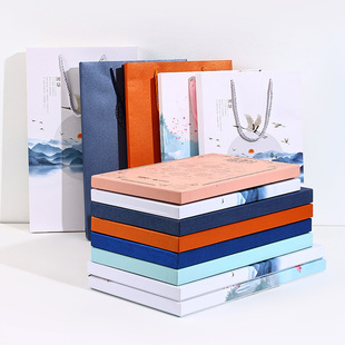 Factory Direct Delivery of Heaven and Earth Cover, Chinese Style Round Fan Box, Ancient Style Crane Element Handbag, Gift Box Packaging Box