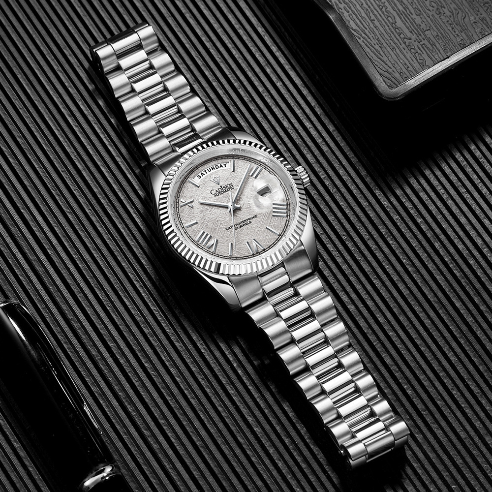 Cadisson CADISEN8185 nueva cáscara de acero inoxidable reloj mecánico automático reloj de los hombres del calendario de zafiro