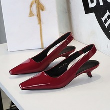 5128欧美时尚简约单鞋女锥跟漆皮尖头低跟镂空女鞋后绊带性感显瘦