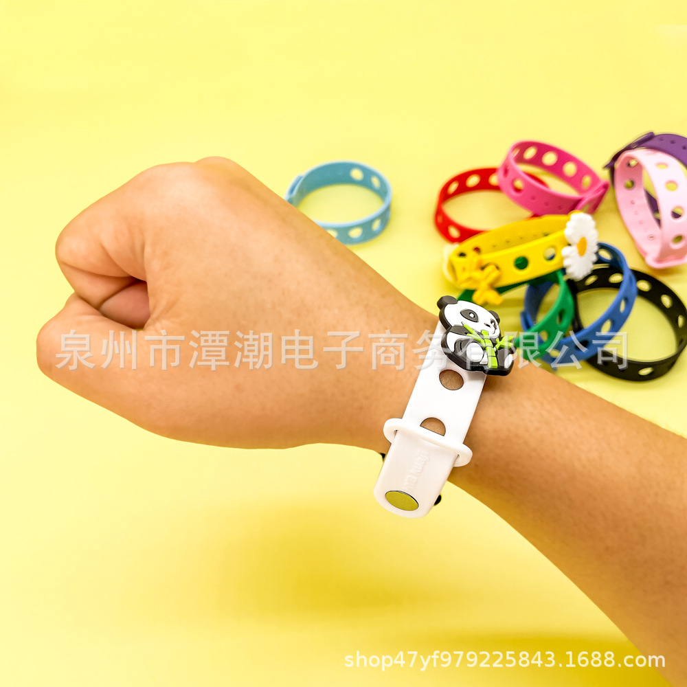 硅胶手环印刷文字彩色图案logo凹凸刻字儿童硅胶杯套橡胶圈手腕带