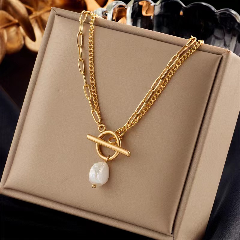 Baroque Style Round Imitation Pearl Titanium Steel Necklace display picture 2