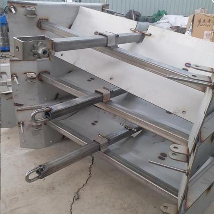 6 cerdos de acero inoxidable máquina de limpieza de estiércol ovejas de grasa automática máquina de limpieza de estiércol gruesa raspadora