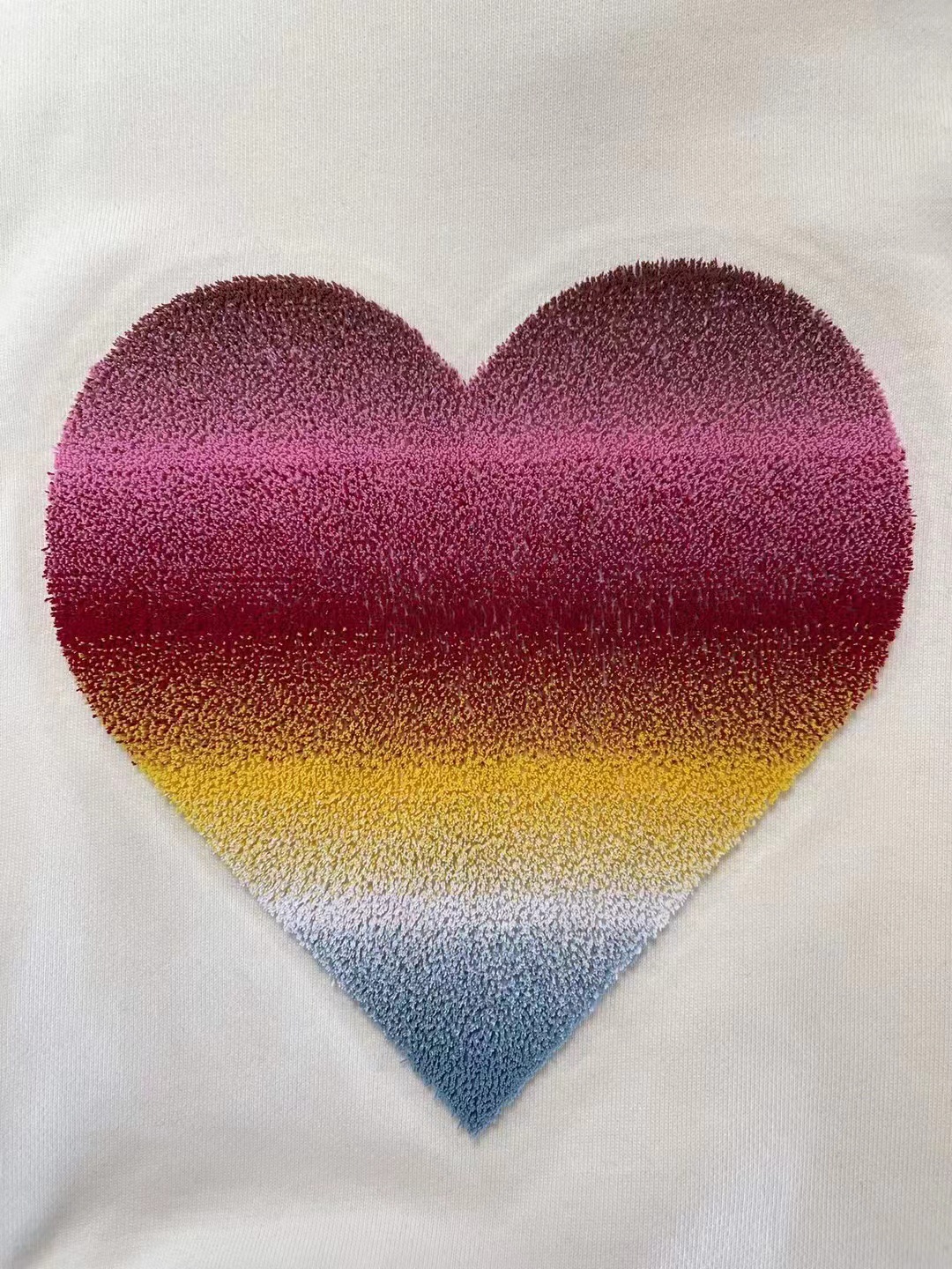 여성 의류 가공 맞춤형 이쑤시개 자수 스웨트 셔츠 몰려 풀오버 순수 면화 보풀 없음