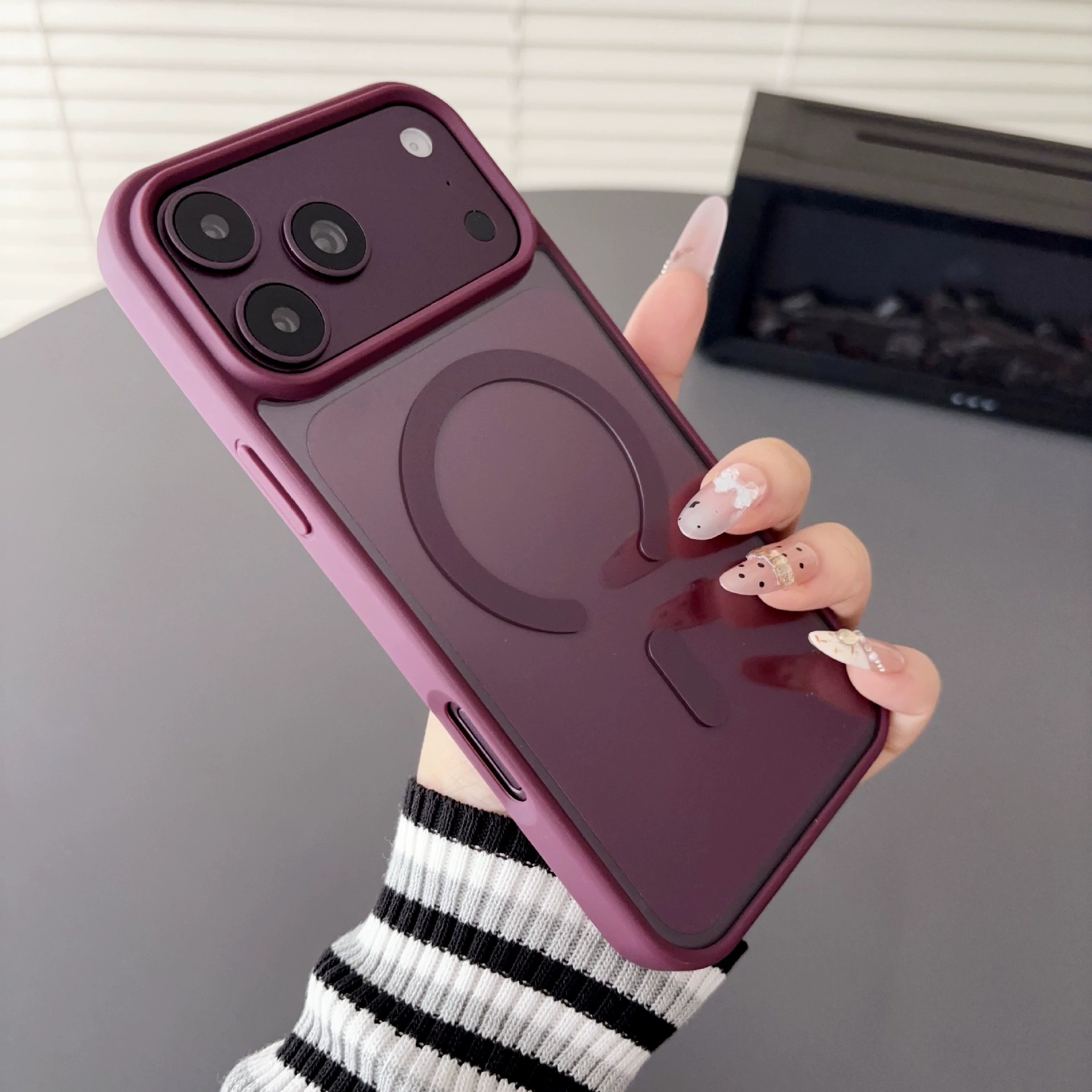 Maqnit Şəffaf Akril Telefon Qabığı iPhone 17/16/18 Pro Max üçün