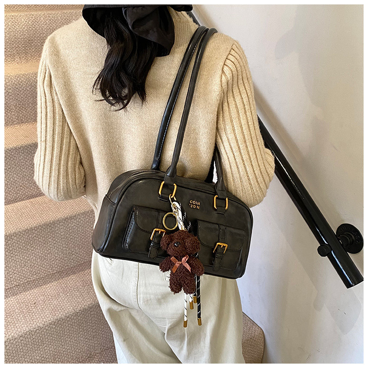 Fashionable and casual underarm bag for women, new autumn/Winter 2025, trendy and versatile, multi-pocket single-shoulder bag, high-end handbag undefined