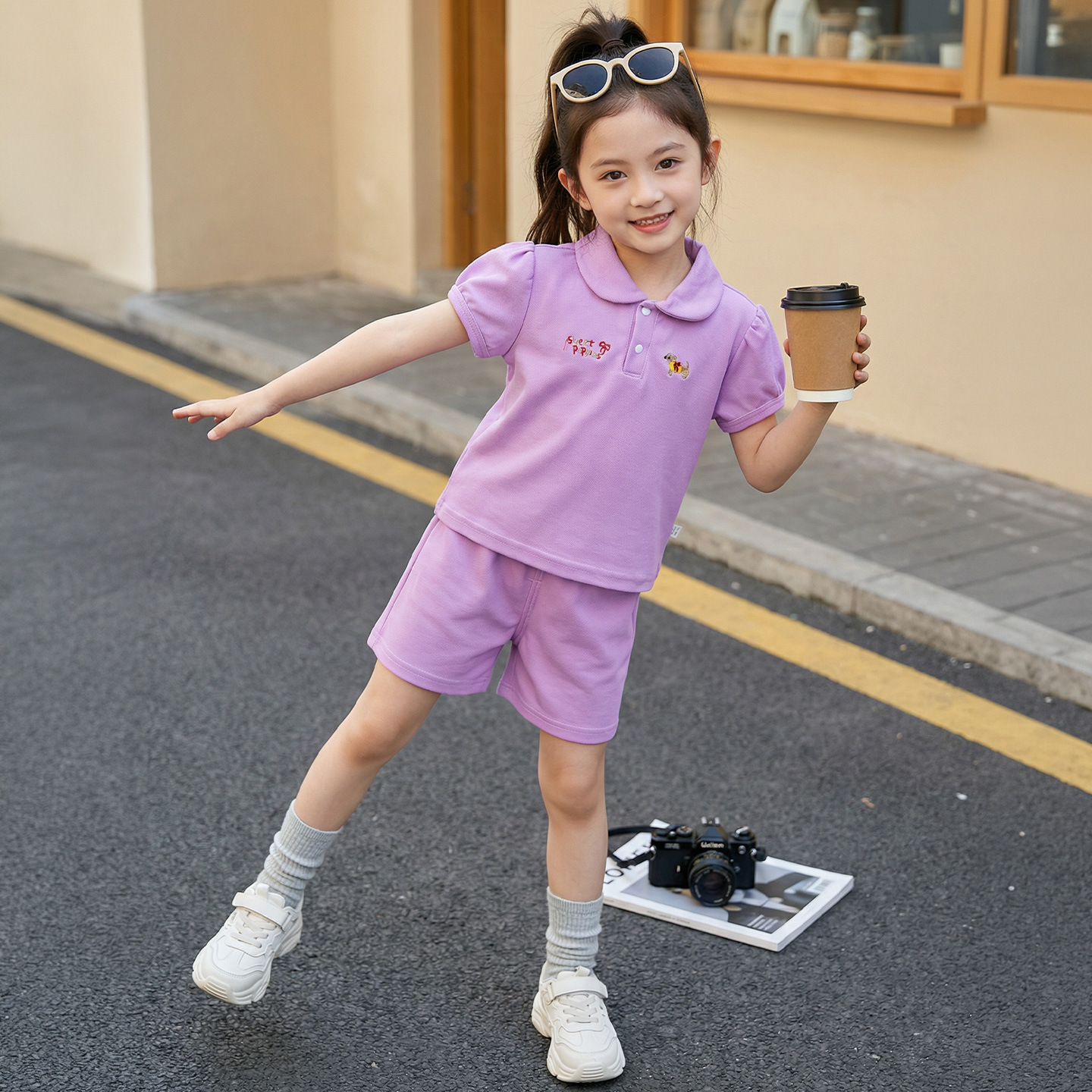 Niñas mangas cortas traje de verano nueva camiseta al por mayor ropa de niños extranjera camiseta polo niñas bordadas ropa de verano para niños