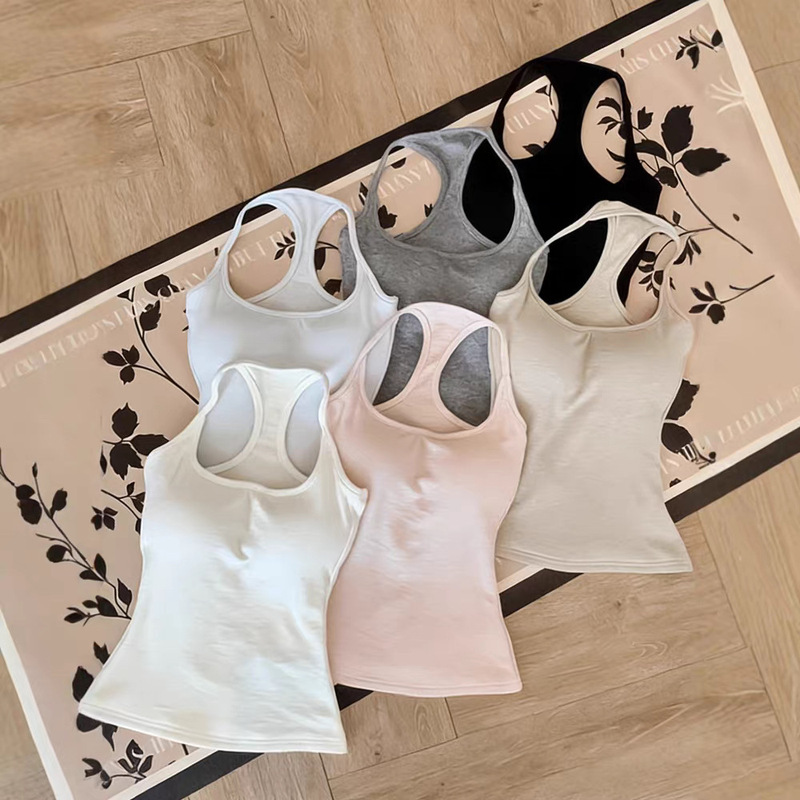 Thickened 260g Solid Color Racerback Camisole for Women with Chest Pads, Slim Fit, Versatile Base Layer