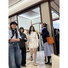现 2026春夏季新款韩国东大门简约通勤风OL高腰基础款短裤