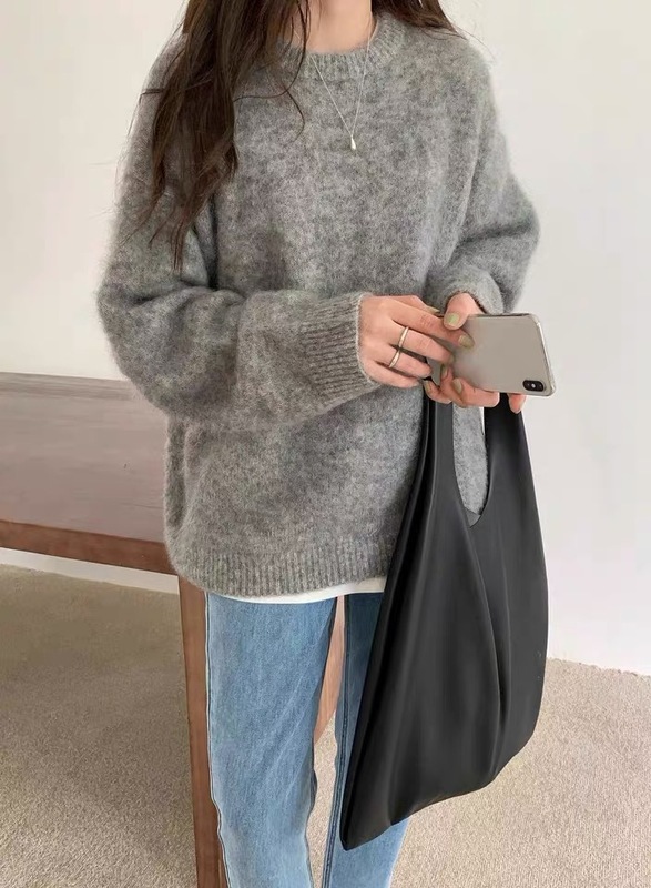 温柔浣熊绒圆领毛衣女宽松外穿秋冬慵懒风套头蓝色软糯打底针织衫|undefined
