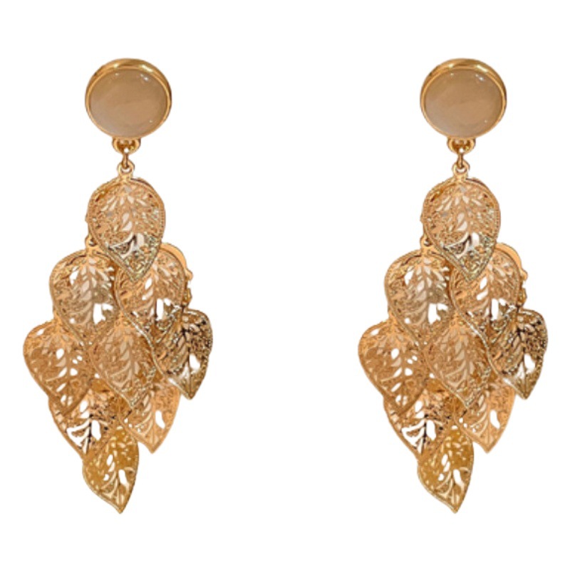 Aguja de plata Opal hoja hueca borla pendientes de Europa y América personalidad exagerada de alto grado pendientes largos