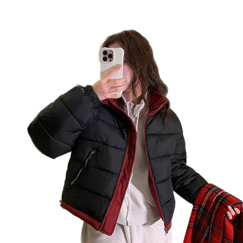 Estación europea con ropa de algodón de dos caras para mujeres 2025 invierno nuevo color contrastante ropa de pan de cuello casual abrigo corto moda