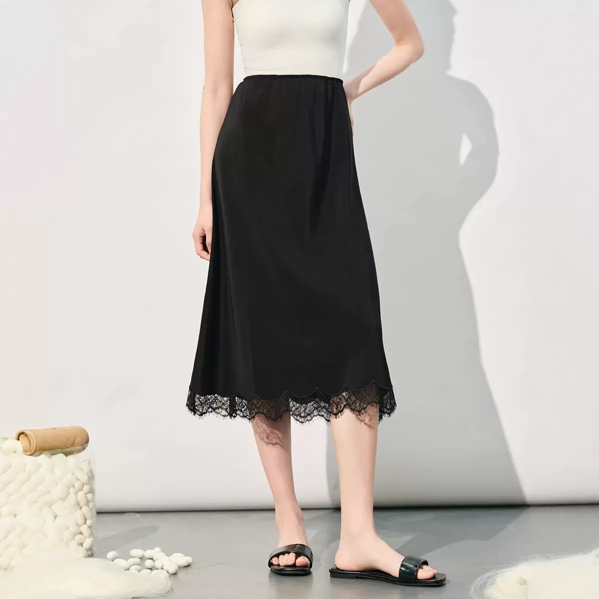 2026春夏桑蚕丝半身裙松紧腰蕾丝花边中长裙轻薄透气打底衬裙子