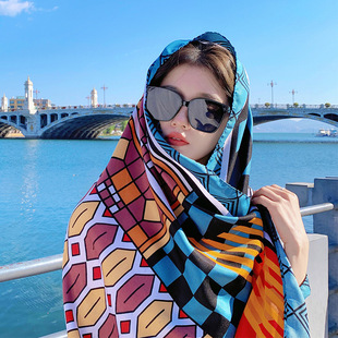 2023 New Style Scarf Breathable Multifunctional Long Fashionable Seaside Holiday Sunscreen Scarf Shawl Women's Beach Towel