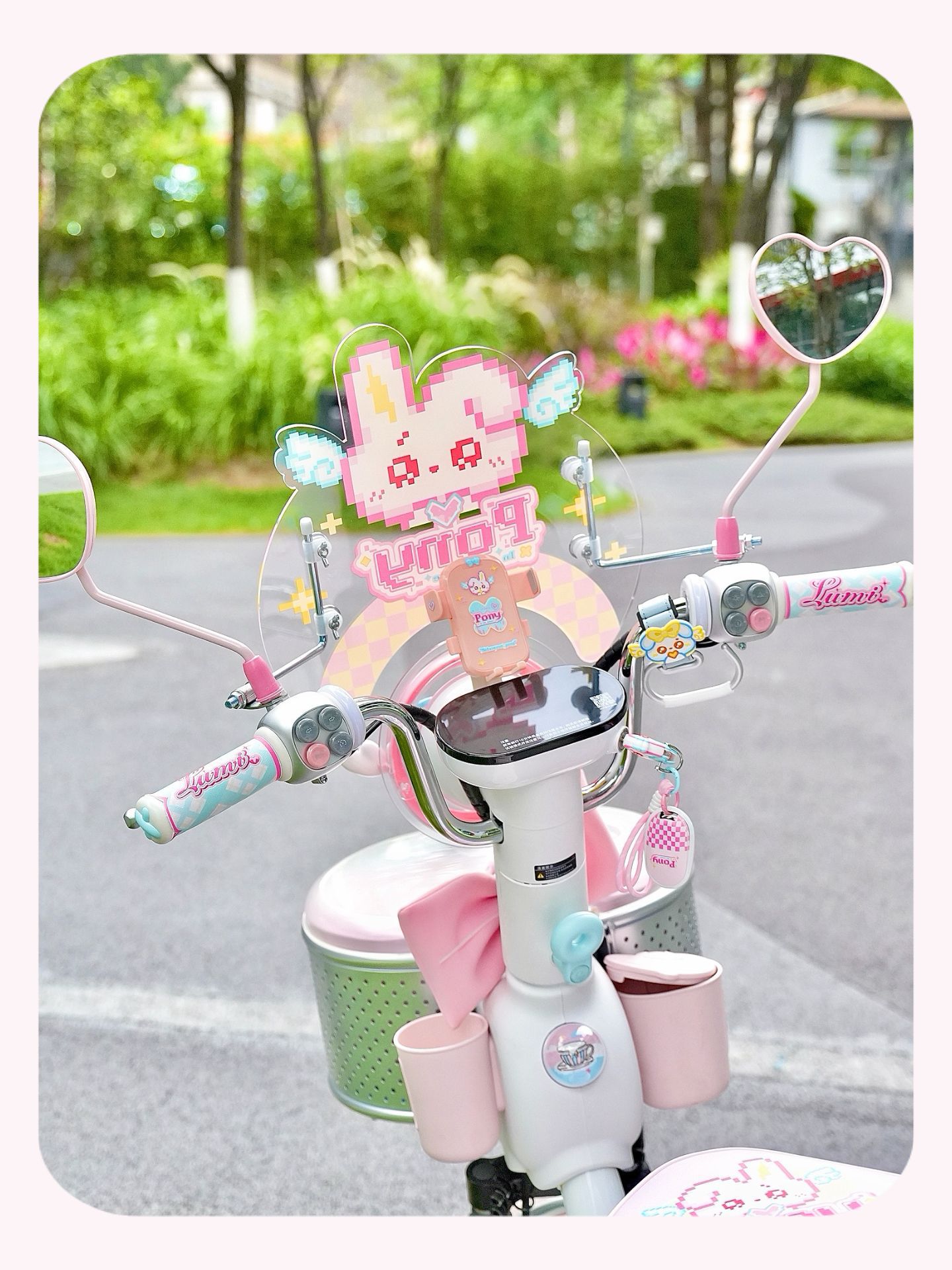 Suitable for Aima Metaverse Pony, Yadi, Tailg, and Niu Electric Scooters Front Windshield Decoration and Windscreen Accessories