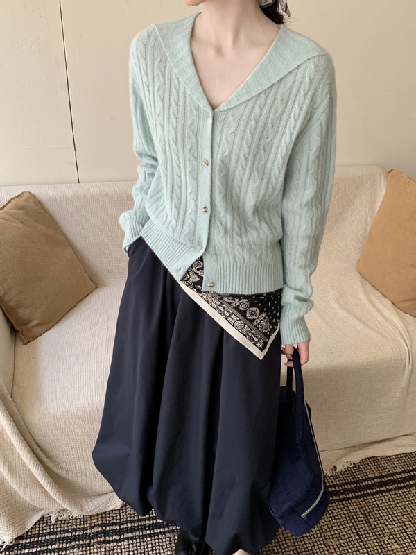 之言25秋冬女装韩系海军领简约绞花百搭羊毛衫贝熊绒针织开衫毛衣|undefined