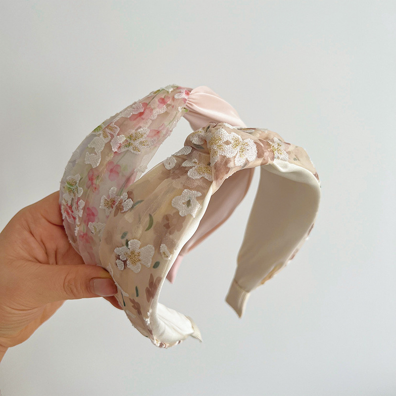 180g Weight Hair Band Hair Accessories Type 1 Piece Quantity Casual, Holiday, Daily Occasion Knot, Flower Pattern All Seasons Season Women's Gender Criss Cross Design Elegant, Korean Style Style Elegant Korean Style Women's Knot Flower Criss Cross Hair Band 7