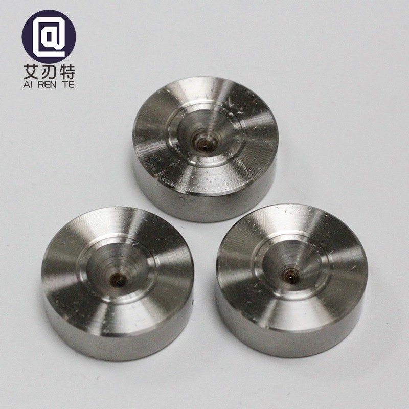 用于高精度金属加工的高耐久性碳化钨和钢精密拉伸模具